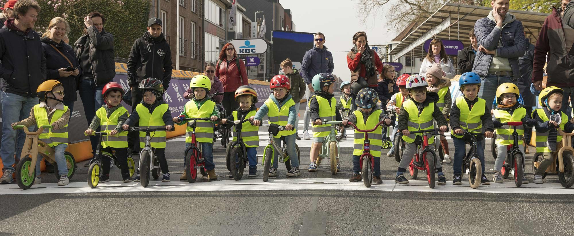 Register your son or daughter for the Early riders balance bike race